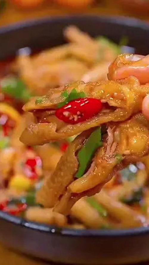 东北哪个网红吃酸瓜好吃,谁家的酸瓜最开胃？”